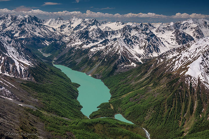 Mountain Belukha (4509m) crowns Katun Mountain Ridge in the Altai Mountains