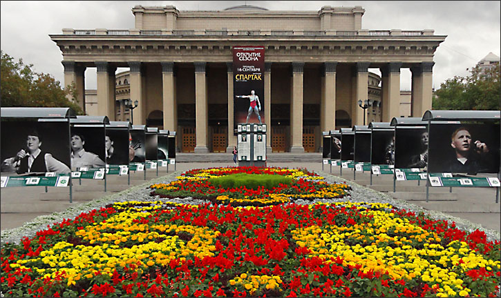 what are the best places to visit in Novosibirsk, whats not to miss in Novosibirsk, must see Novosibirsk, Lenin Square