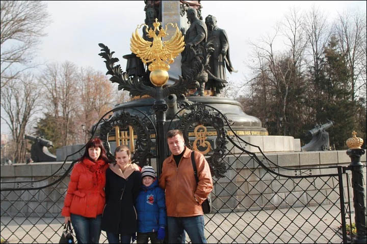 Oleg Peshkov and his family