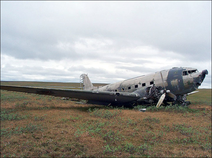 joint Russian-American expedition sets out to bring home crashed wartime Douglas C-47 from tundra