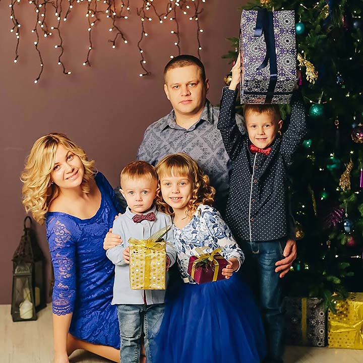 Vostrikov family