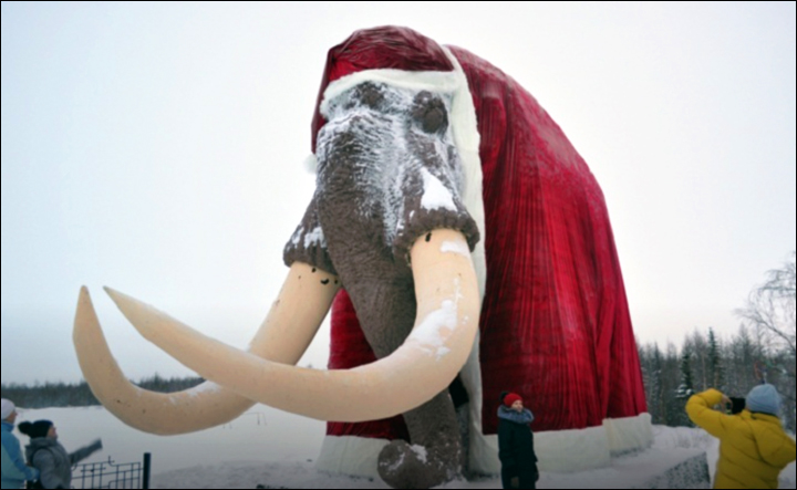 Mammoth Santa