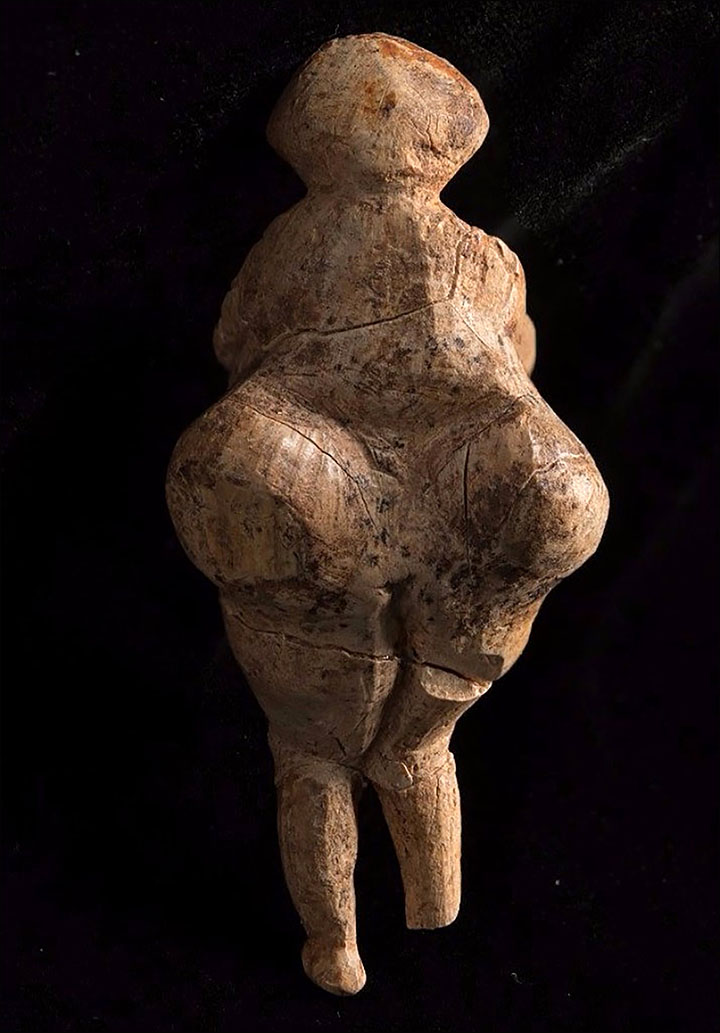 Stunning 23,000 year old Venus with derriere like Kim Kardashian's unearthed in Russia 