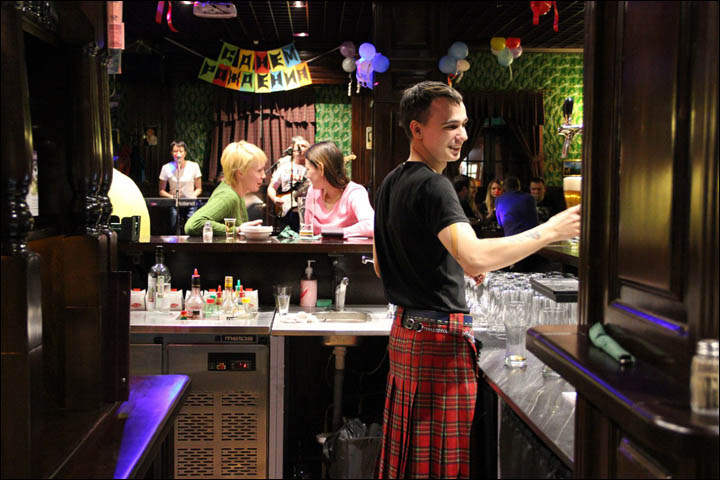 Scottish pubs in Siberia