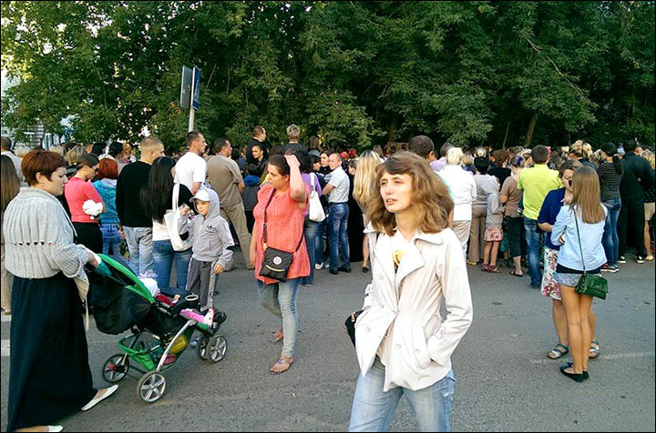 Outpouring of grief over the murder of three year old Vika, abducted from her kindergarten