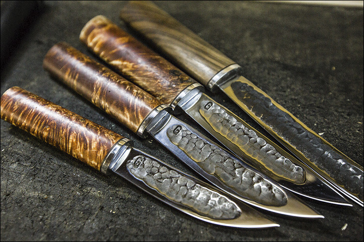 Master of Yakut knives