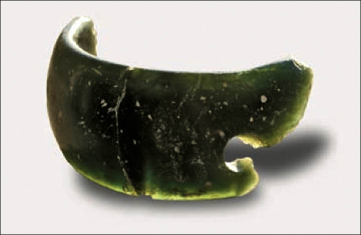 Denisovan bracelet