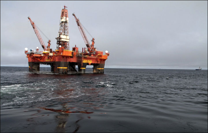 Oil drilling in Kara Sea
