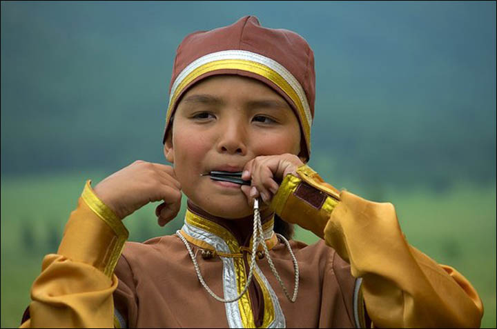 Throat singing secrets