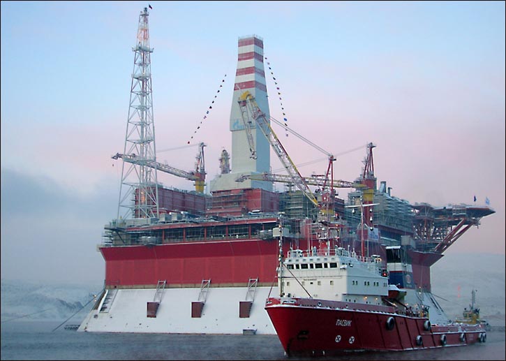 Prirazlomnaya Oil platform Pechora Sea