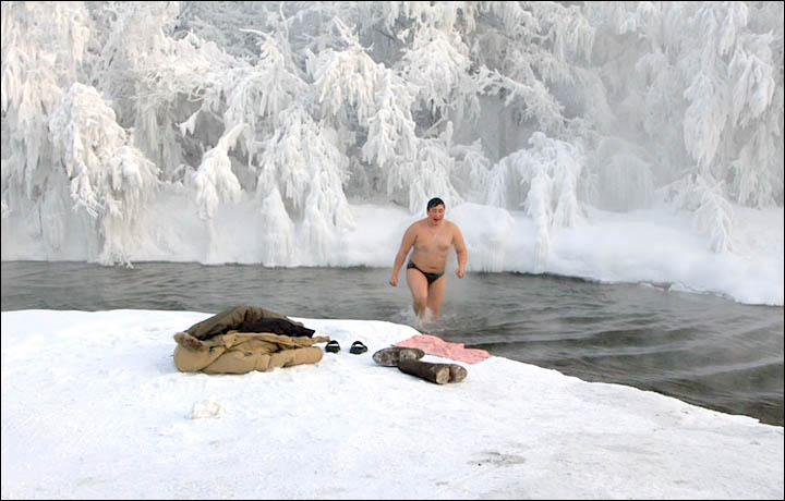 Ready for a cold bath, Siberian-style?