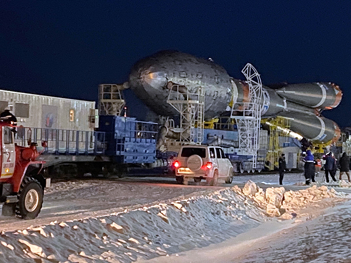 Soyuz-2.1b Rocket With Cargo Of 36 UK Satellites Installed On Vostochny ...