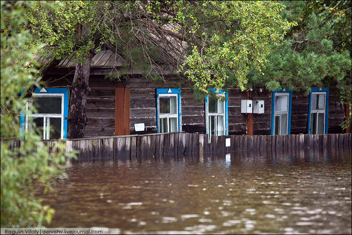 flooding the Far East of Russia, August 2013