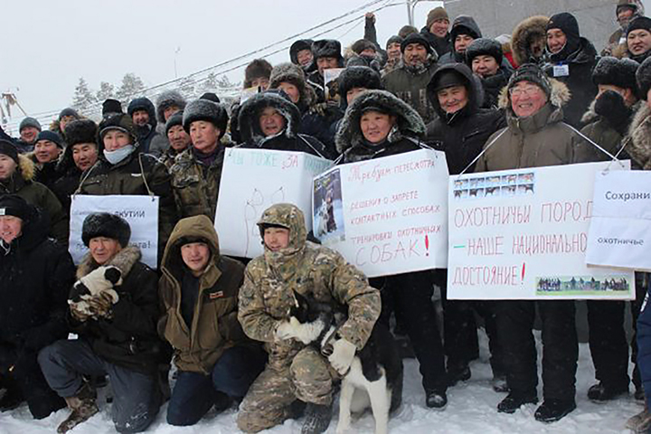 Hunters around Russia rally against proposed  ban on bear baiting