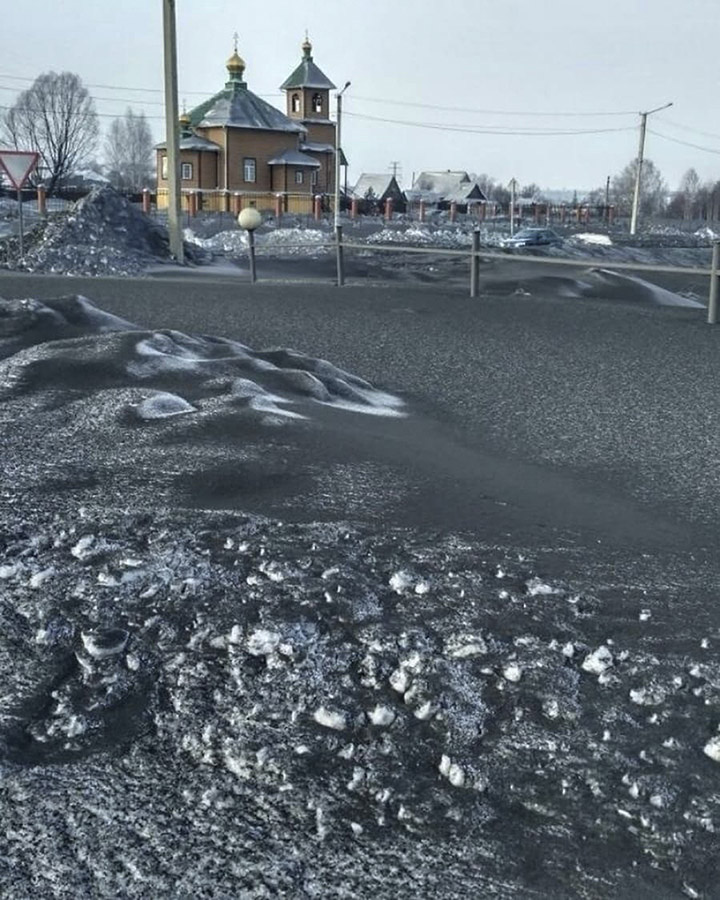 Eerie black snow falls over Siberian region triggering acute pollution concerns from locals