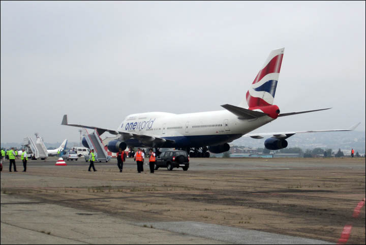 BA Boeing 747 emergency landing Irkutsk