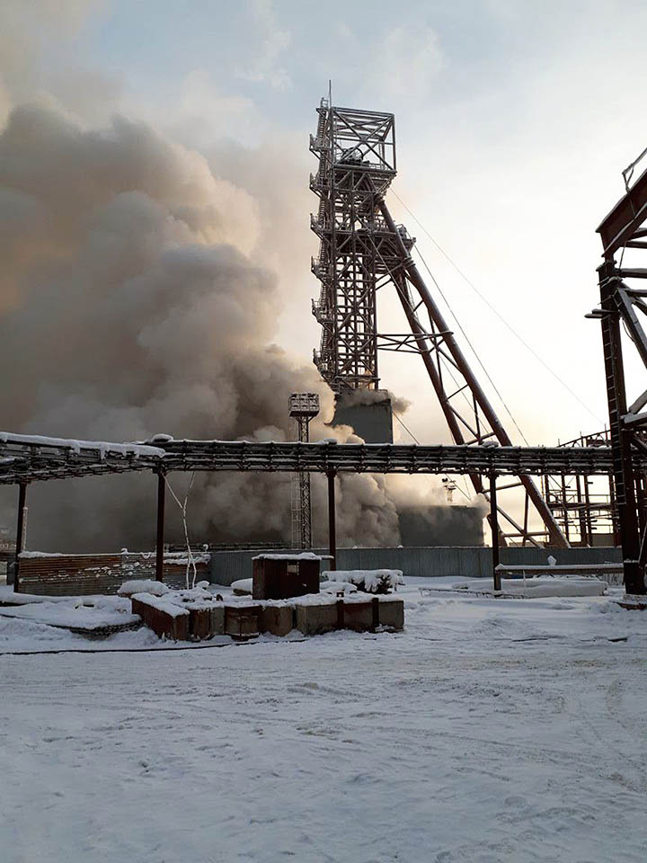 nine men trapped inside a mine in Solikamsk