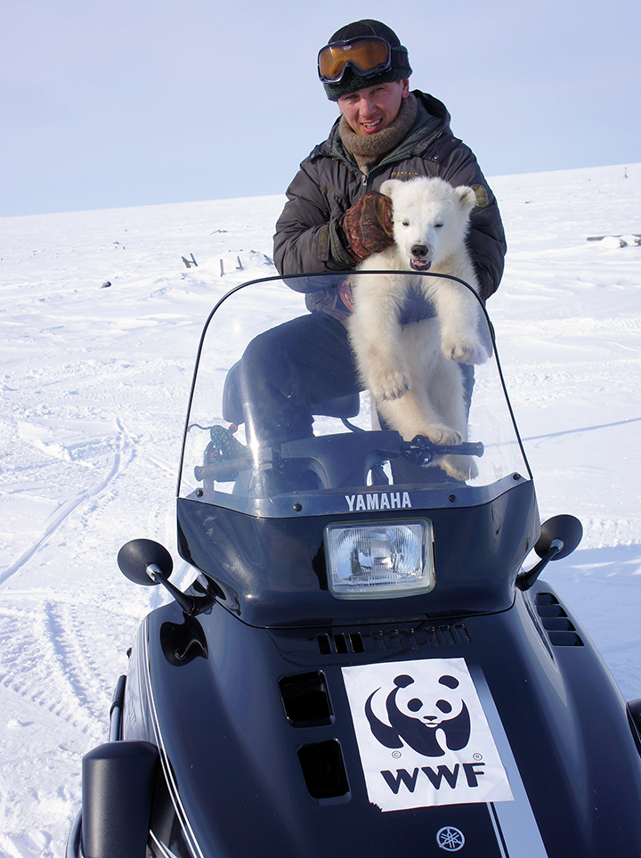 What's so funny on 1 April? Rescued polar bear seen 'laughing' with her cub in heartwarming pictures