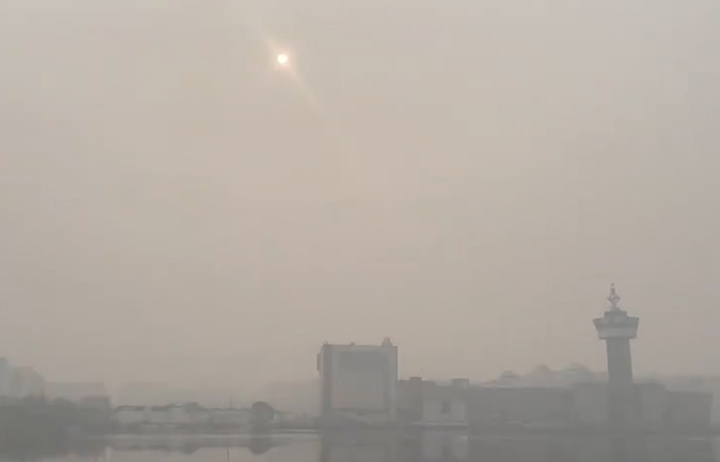 Apocalypse in Yakutia, Russia’s coldest region, as noxious smog from wildfires blocks sun 