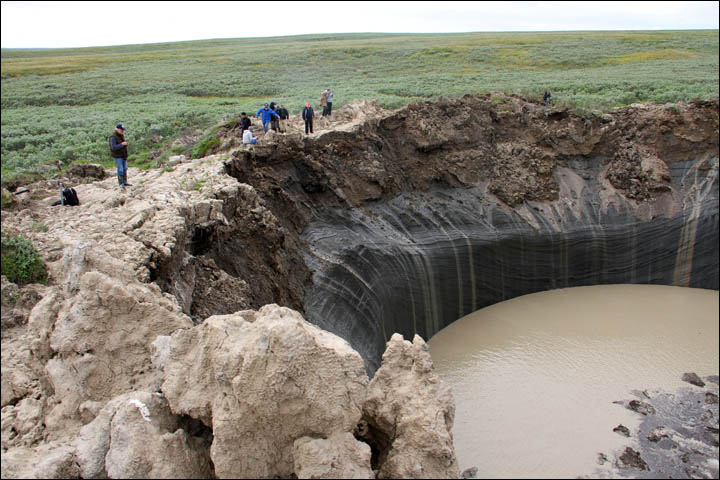 Giant new 50-metre deep crater opens up after explosion in Arctic tundra 