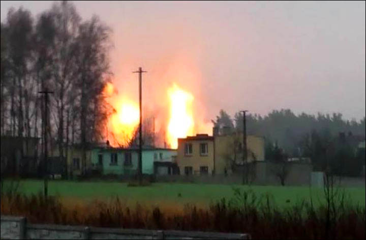 Explosion in gas pipeline from Siberia to Europe could be "terrorism" say Ukrainian officials