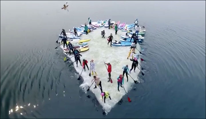 Hijacking an ice floe - sup surfers go extreme in Russia's San Francisco 