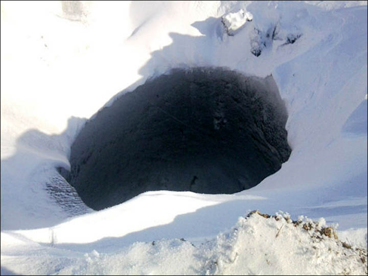 Big hole on Taymyr near Nosok